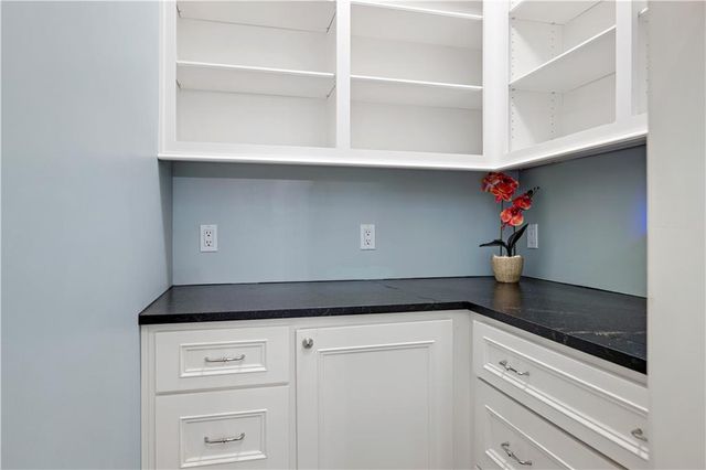 17554 Cody Street, Overland Park, KS 66221