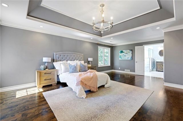 17554 Cody Street, Overland Park, KS 66221