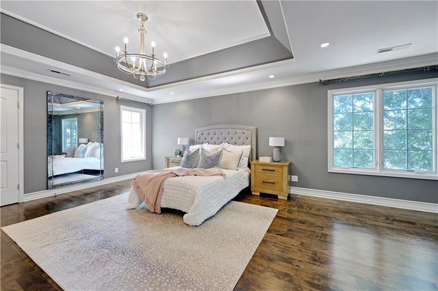 17554 Cody Street, Overland Park, KS 66221