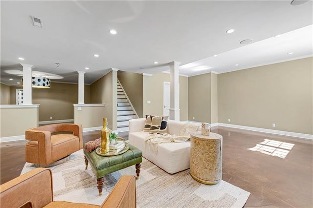 17554 Cody Street, Overland Park, KS 66221
