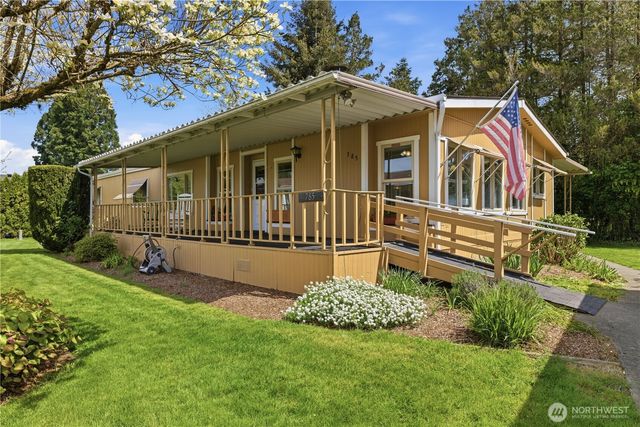 785 Dogwood Place, Enumclaw, WA 98022