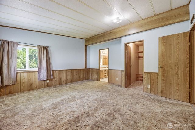 785 Dogwood Place, Enumclaw, WA 98022