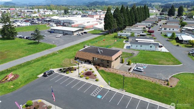 785 Dogwood Place, Enumclaw, WA 98022