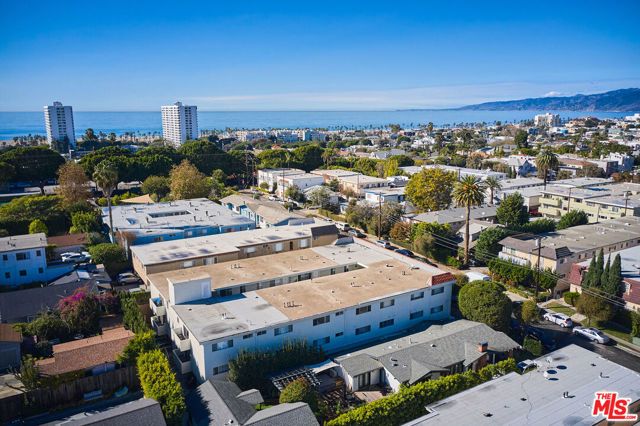 440 Raymond Avenue, Santa Monica, CA 90405
