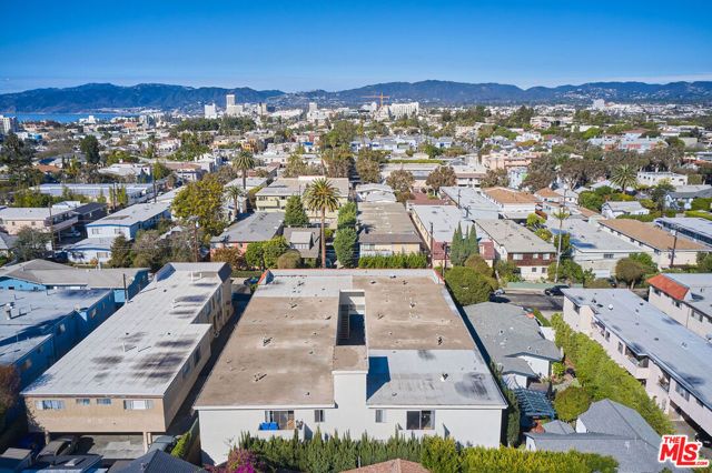 440 Raymond Avenue, Santa Monica, CA 90405