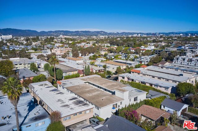 440 Raymond Avenue, Santa Monica, CA 90405