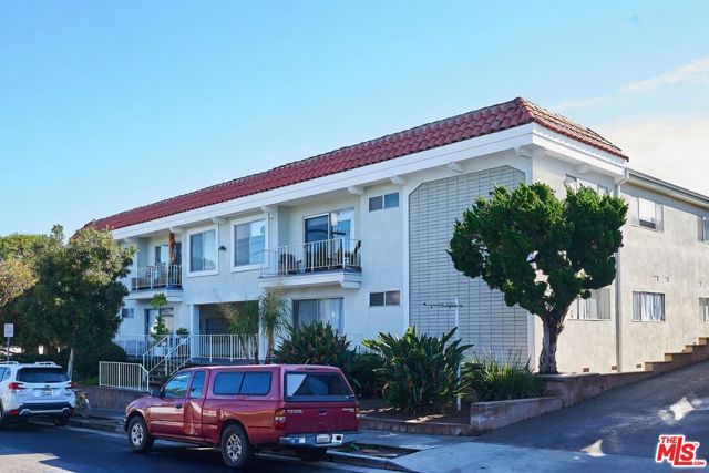440 Raymond Avenue, Santa Monica, CA 90405