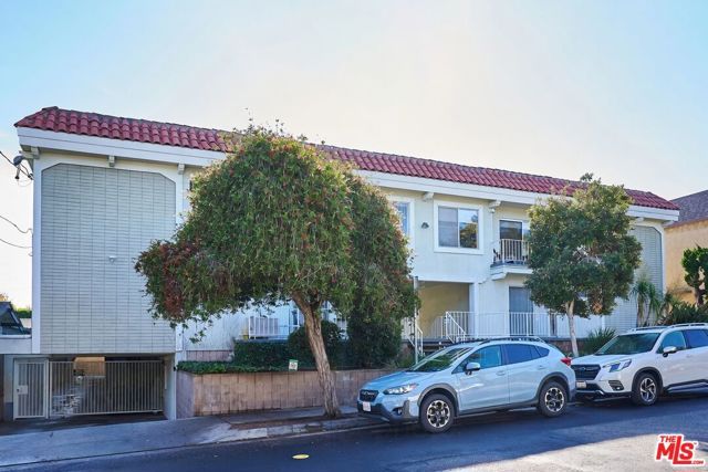 440 Raymond Avenue, Santa Monica, CA 90405