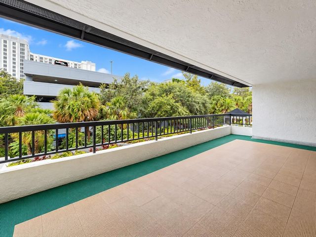 530 E CENTRAL BOULEVARD 203, Orlando, FL 32801