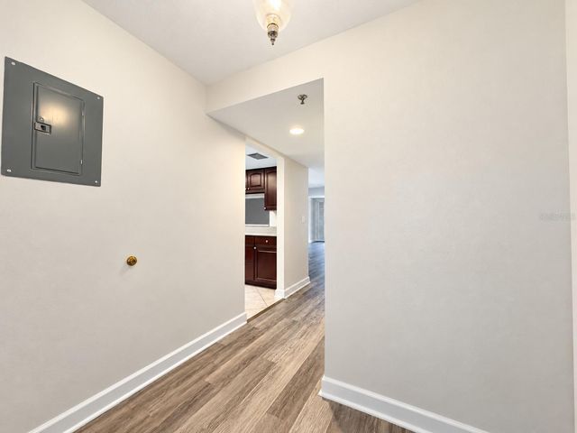 530 E CENTRAL BOULEVARD 203, Orlando, FL 32801