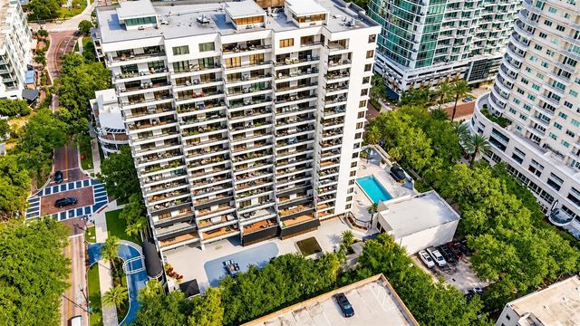 530 E CENTRAL BOULEVARD 203, Orlando, FL 32801