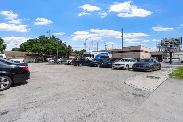 3771 Bird Road, Miami, FL 33146