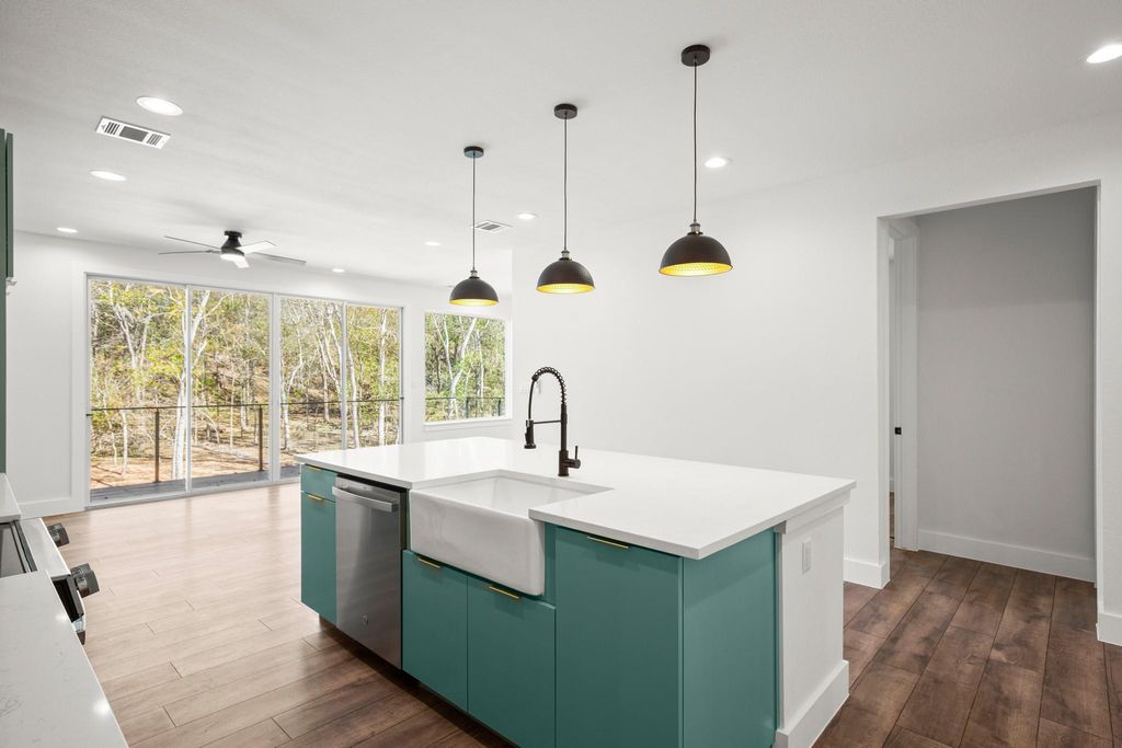 116 kahana LN, Bastrop, TX 78602