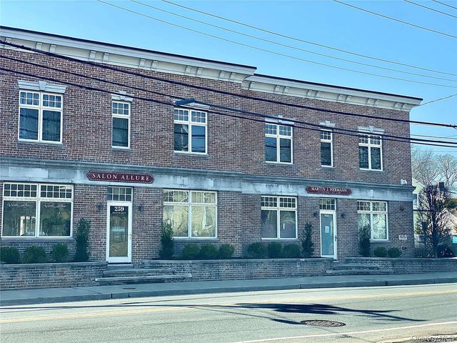 259 Glen Cove Avenue 255, Sea Cliff, NY 11579