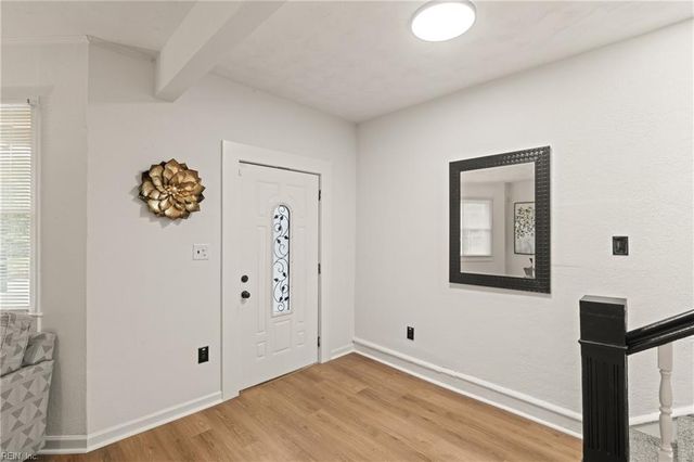 2104 Marshall AVE, Newport News, VA 23607