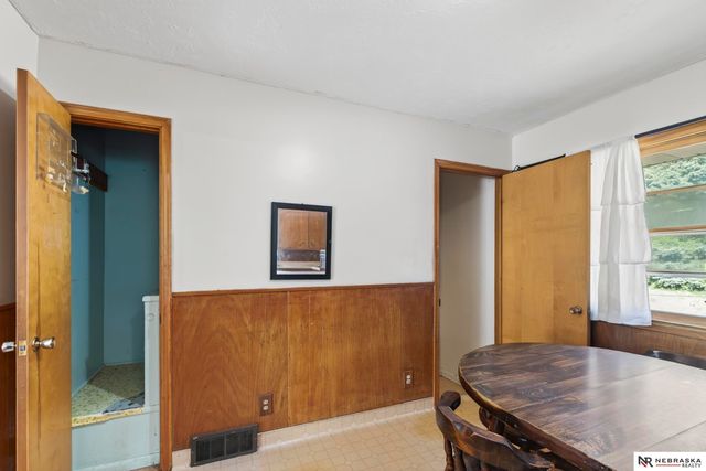 7175 N 60th Street, Omaha, NE 68152