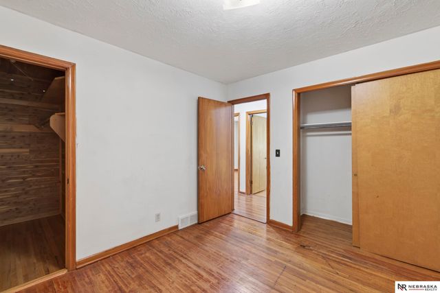 7175 N 60th Street, Omaha, NE 68152