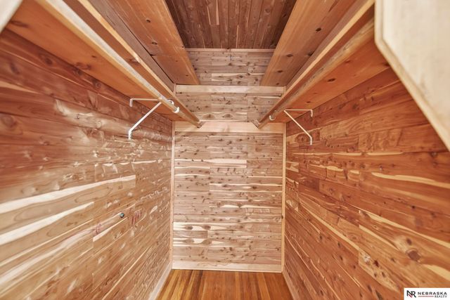 7175 N 60th Street, Omaha, NE 68152