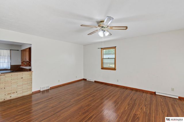 7175 N 60th Street, Omaha, NE 68152