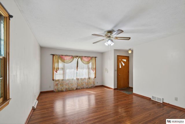 7175 N 60th Street, Omaha, NE 68152