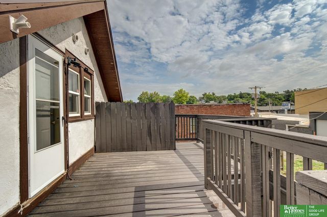 1911 S 50 Street, Omaha, NE 68106