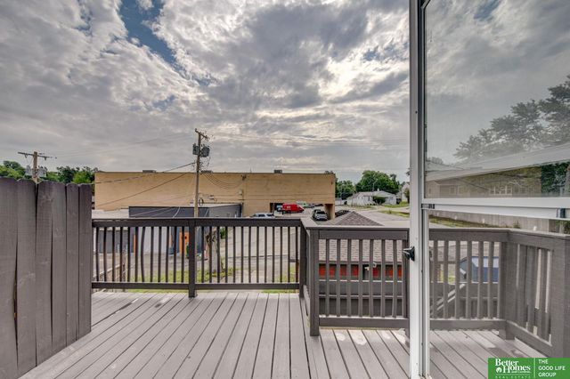 1911 S 50 Street, Omaha, NE 68106