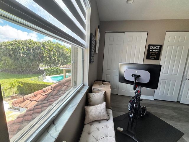 8219 Calabria Lakes Drive, Boynton Beach, FL 33473