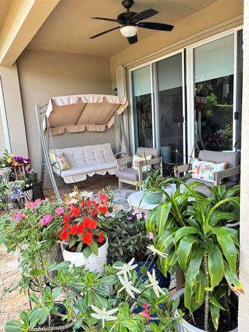8219 Calabria Lakes Drive, Boynton Beach, FL 33473