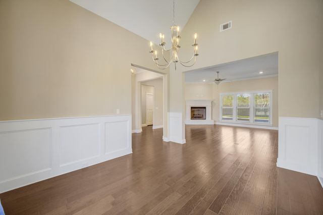 136 Buxtons Way, Freeport, FL 32439