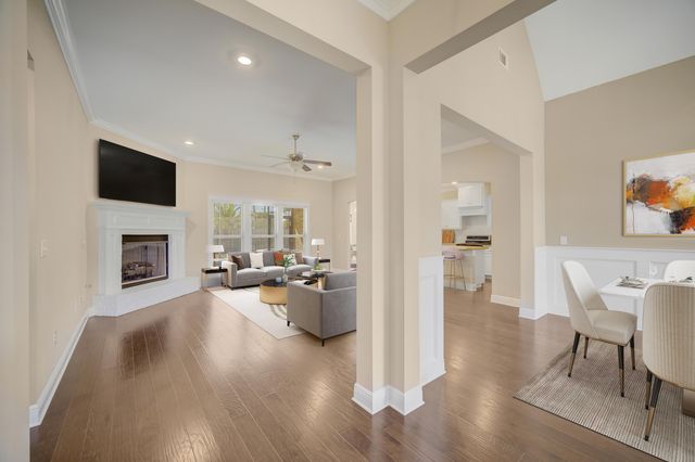 136 Buxtons Way, Freeport, FL 32439