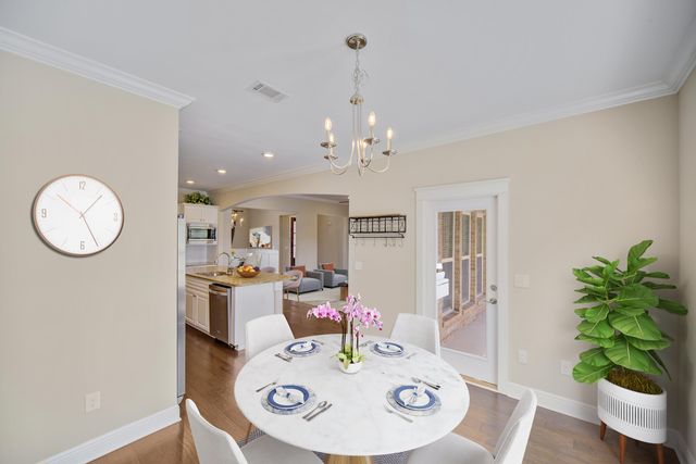 136 Buxtons Way, Freeport, FL 32439