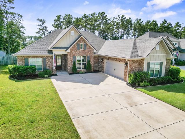 136 Buxtons Way, Freeport, FL 32439