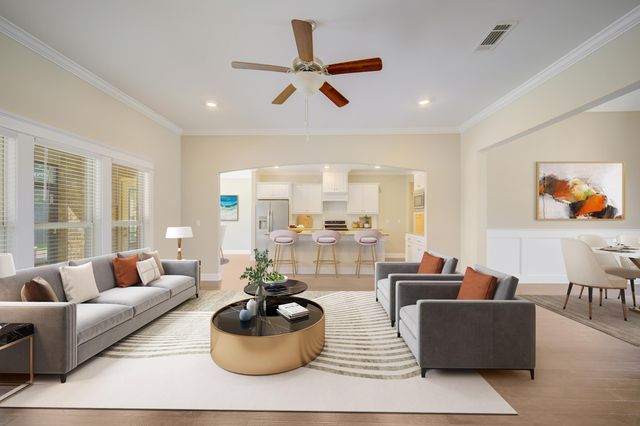 136 Buxtons Way, Freeport, FL 32439