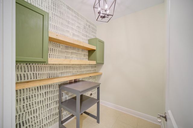 136 Buxtons Way, Freeport, FL 32439