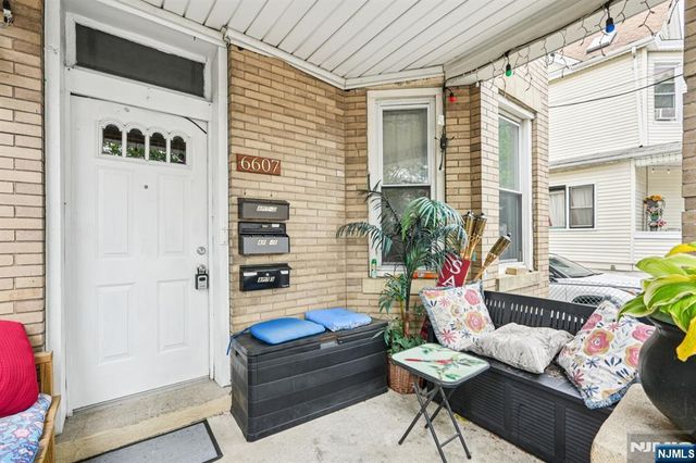 6607 Kennedy Boulevard, North Bergen, NJ 07047