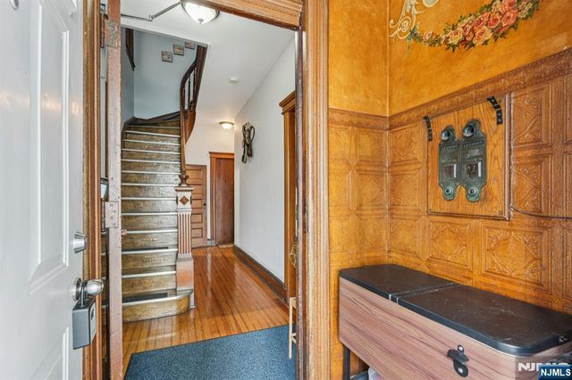 6607 Kennedy Boulevard, North Bergen, NJ 07047