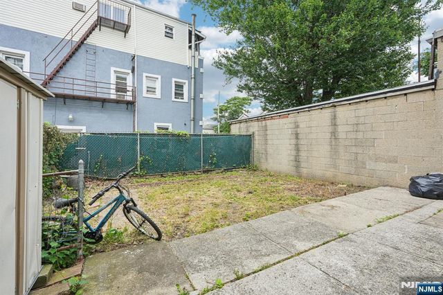 6607 Kennedy Boulevard, North Bergen, NJ 07047