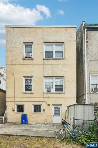 6607 Kennedy Boulevard, North Bergen, NJ 07047