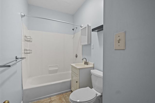 41 Tatman St, Worcester, MA 01607