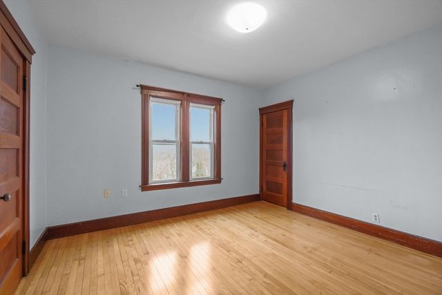 41 Tatman St, Worcester, MA 01607