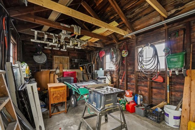 41 Tatman St, Worcester, MA 01607
