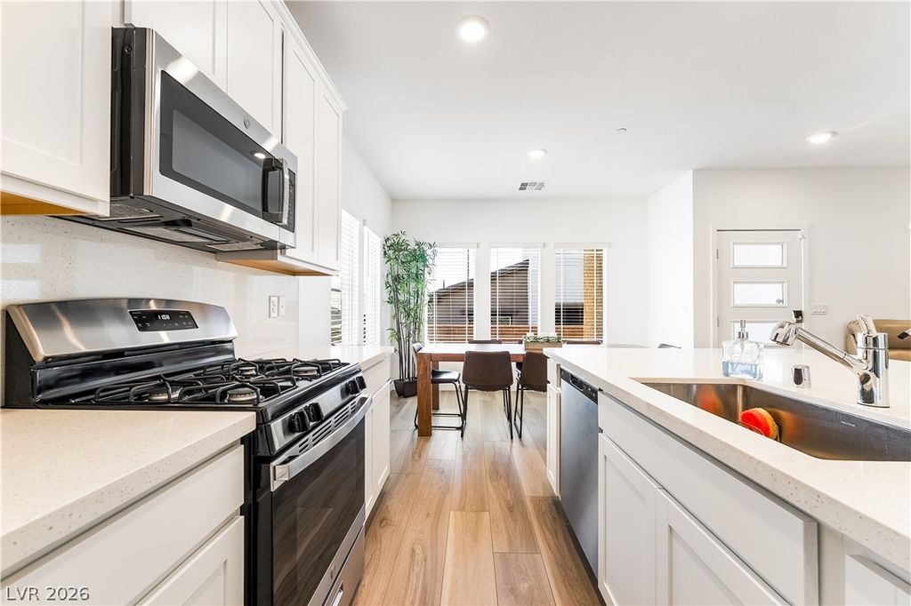 392 Aravalli Crest Street, Henderson, NV 89015 — photo 5