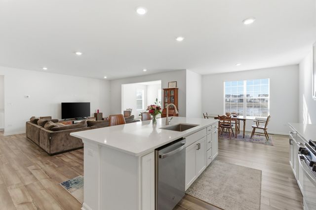 2215 E 109th Place, Crown Point, IN 46307