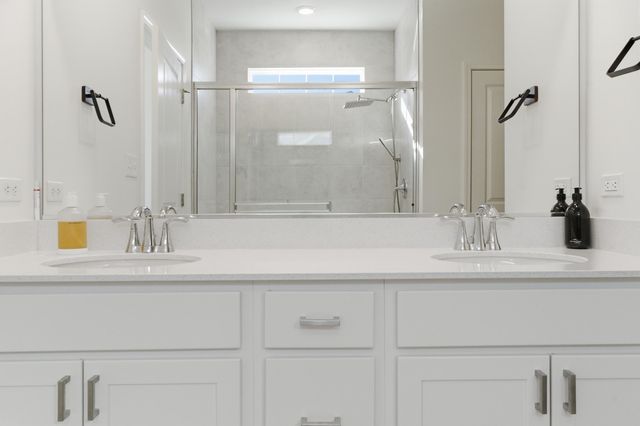 2215 E 109th Place, Crown Point, IN 46307