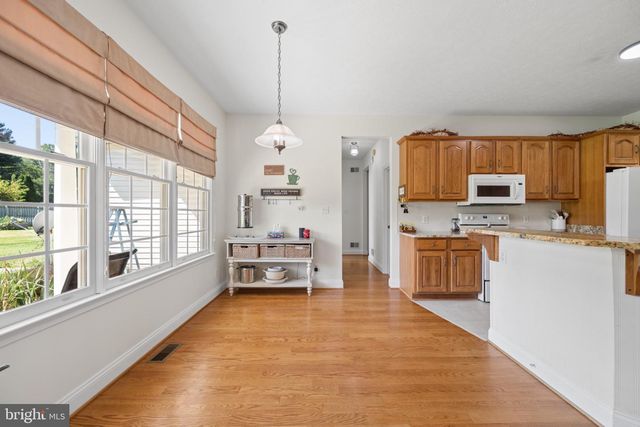 27 SHARONS LN, Martinsburg, WV 25403