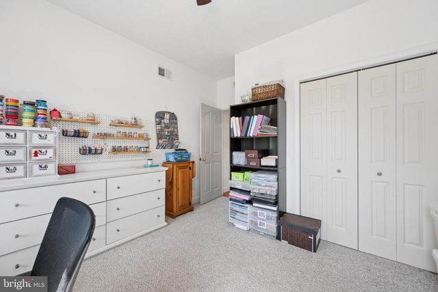 27 SHARONS LN, Martinsburg, WV 25403