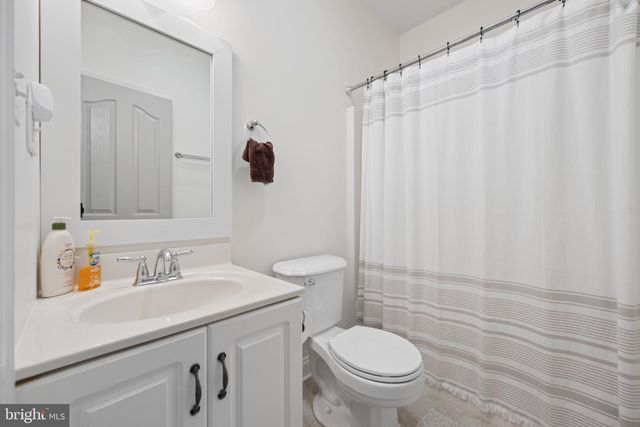 27 SHARONS LN, Martinsburg, WV 25403