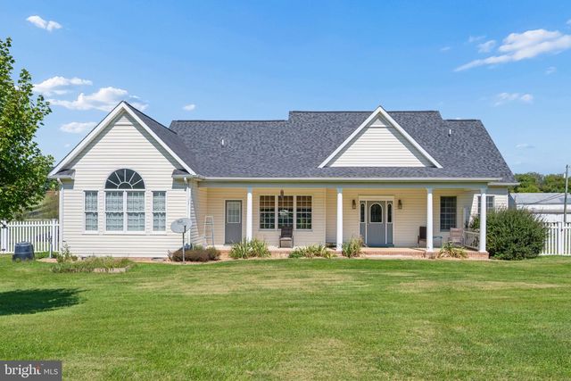27 SHARONS LN, Martinsburg, WV 25403