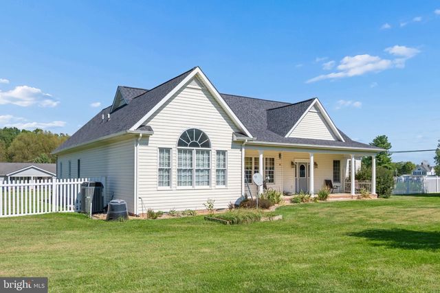 27 SHARONS LN, Martinsburg, WV 25403