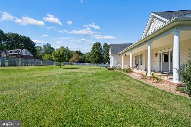27 SHARONS LN, Martinsburg, WV 25403